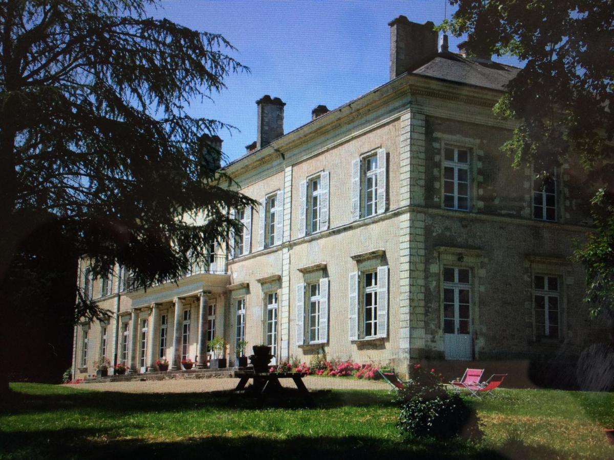 Le Plessis Acomodação com café da manhã Orvault Exterior foto